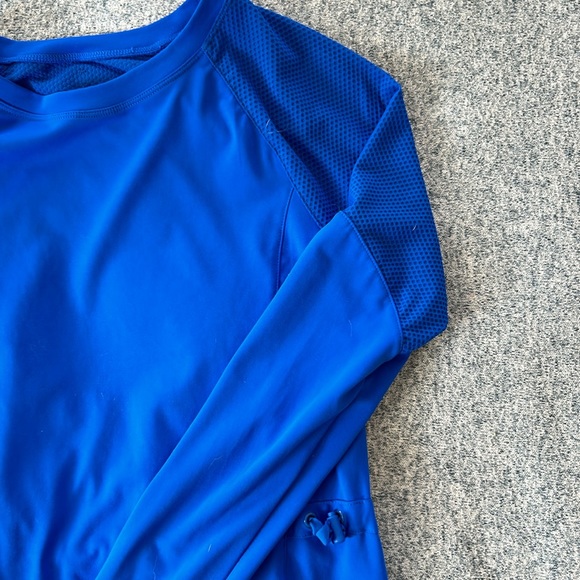 Fabletics Top - Picture 2 of 4